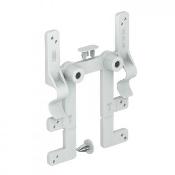 Plaque de fixation pour boîte de dérivation sur chemin de câbles en dalle